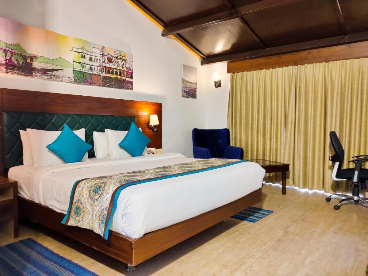 Resort Bamboo Saa & - 5*