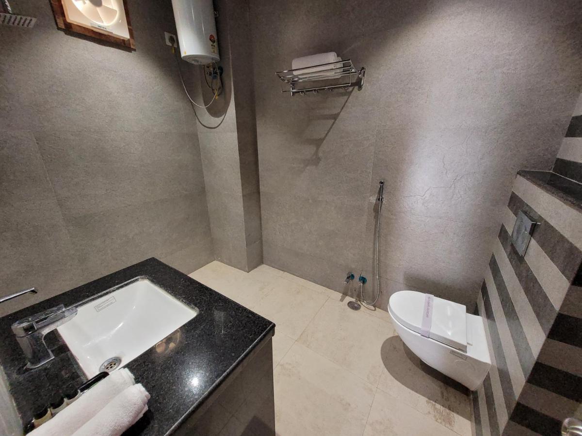 Aura Gold Resort