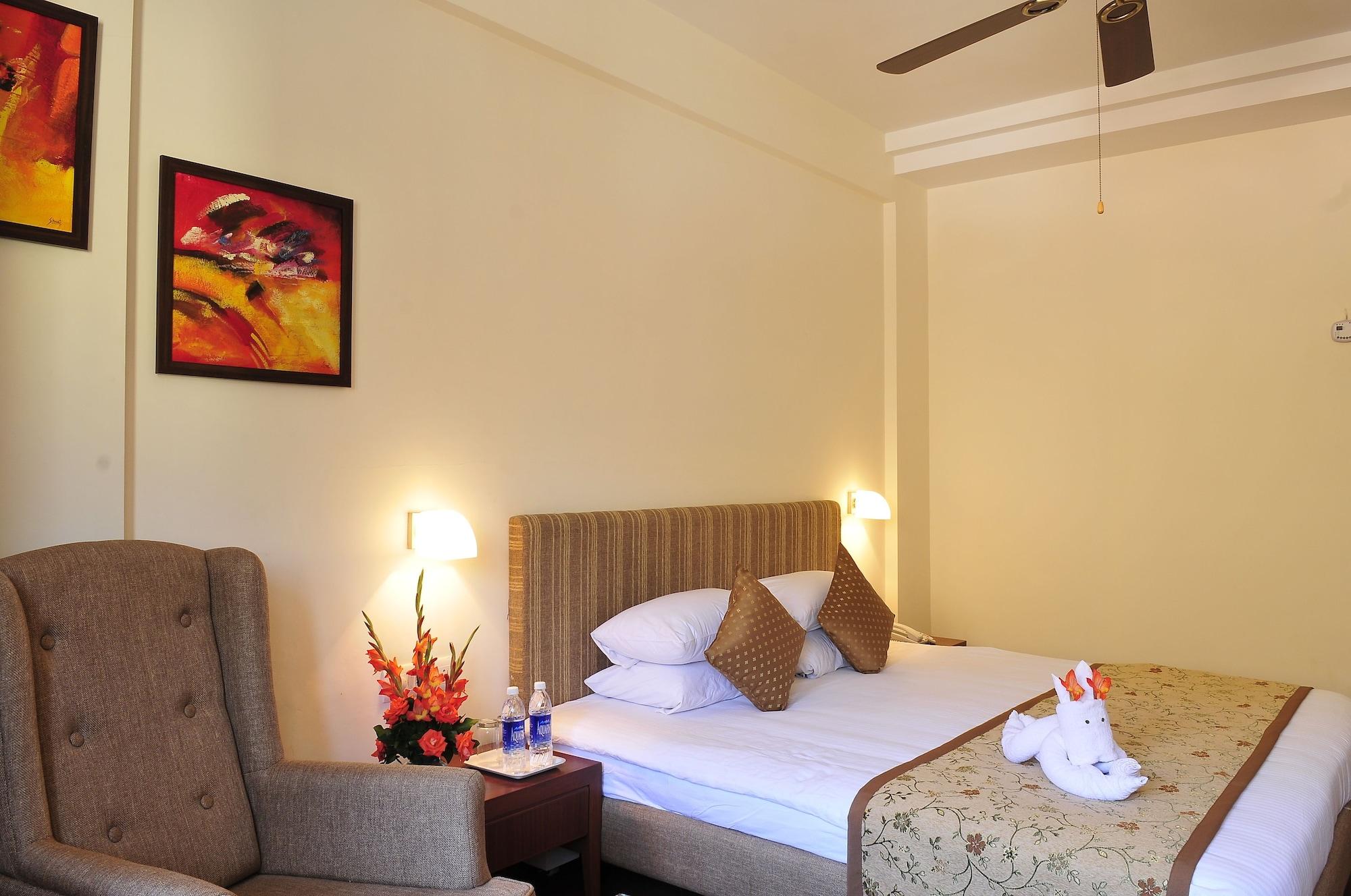 Cambay Resort, Resort