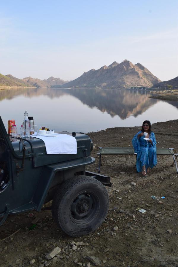 Red Tullip Md Valley And 4* Udaipur