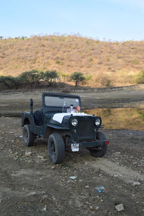 Red Tullip Md Valley And 4* Udaipur