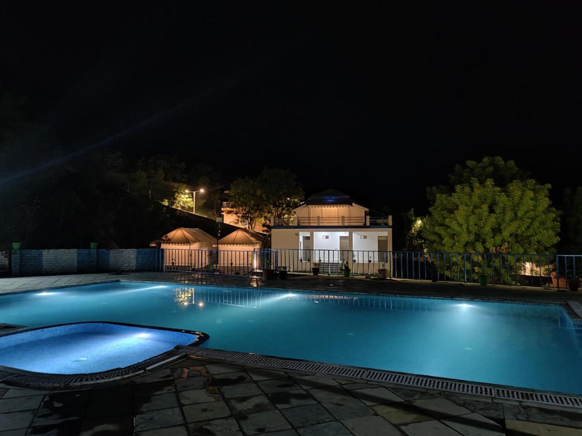 Hill View By Rudrakshi Luxury tent Udaipur