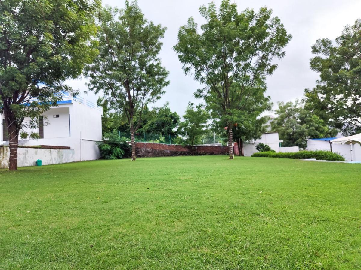 Hill View By Rudrakshi Luxury tent Udaipur