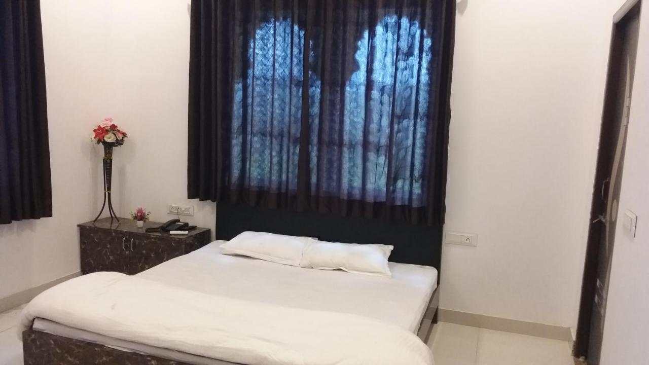Resort Raghavgarh