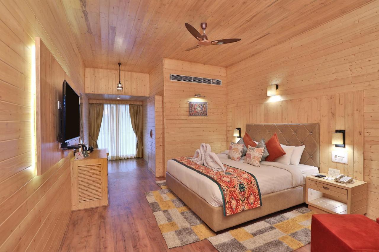 Bamboo Saa & - 5* Udaipur