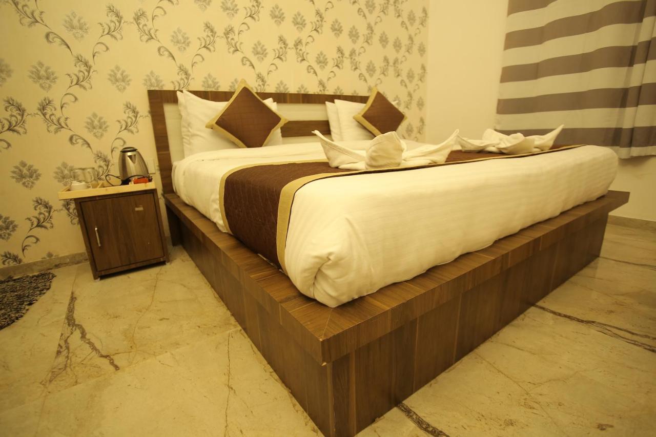 Hill View By Rudrakshi Luxury tent *