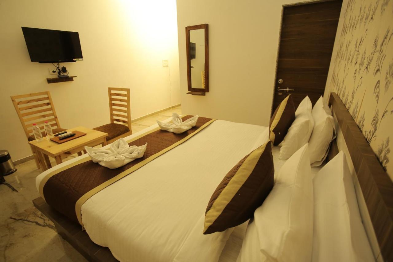 Hill View By Rudrakshi Luxury tent