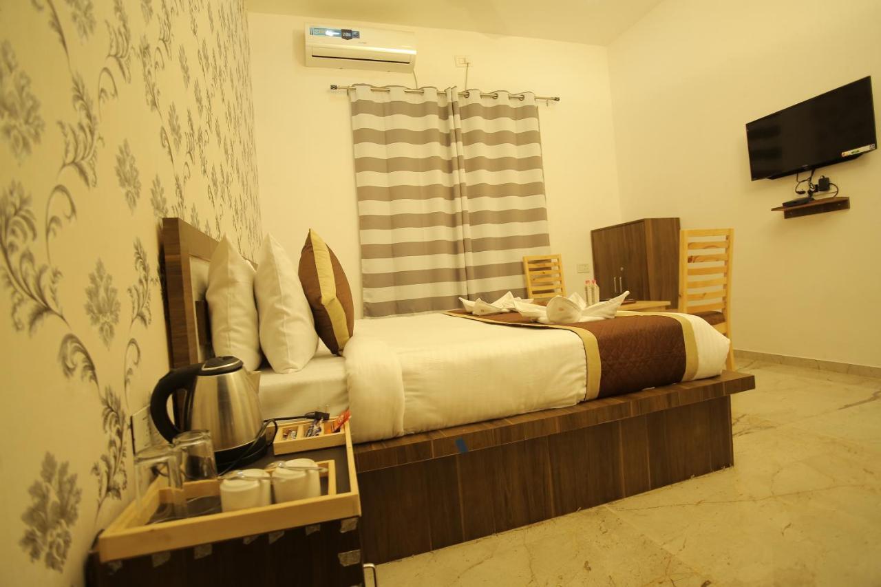 Luxury tent Hill View By Rudrakshi Udaipur