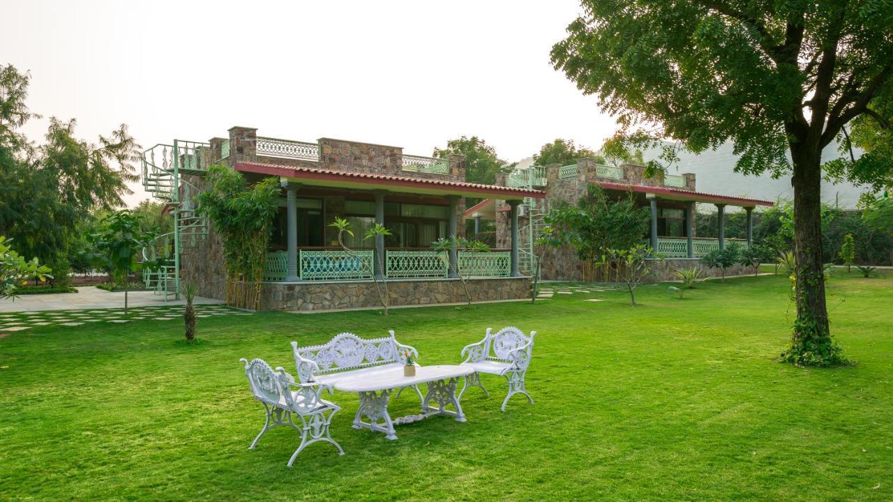 Resort Vatsalya Vihar - A Luxury Pool