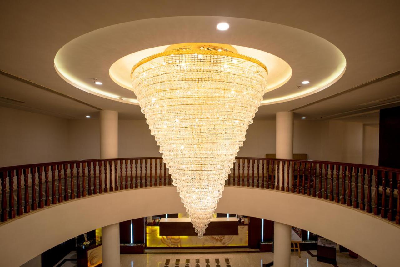 Spectrum & 4* Udaipur