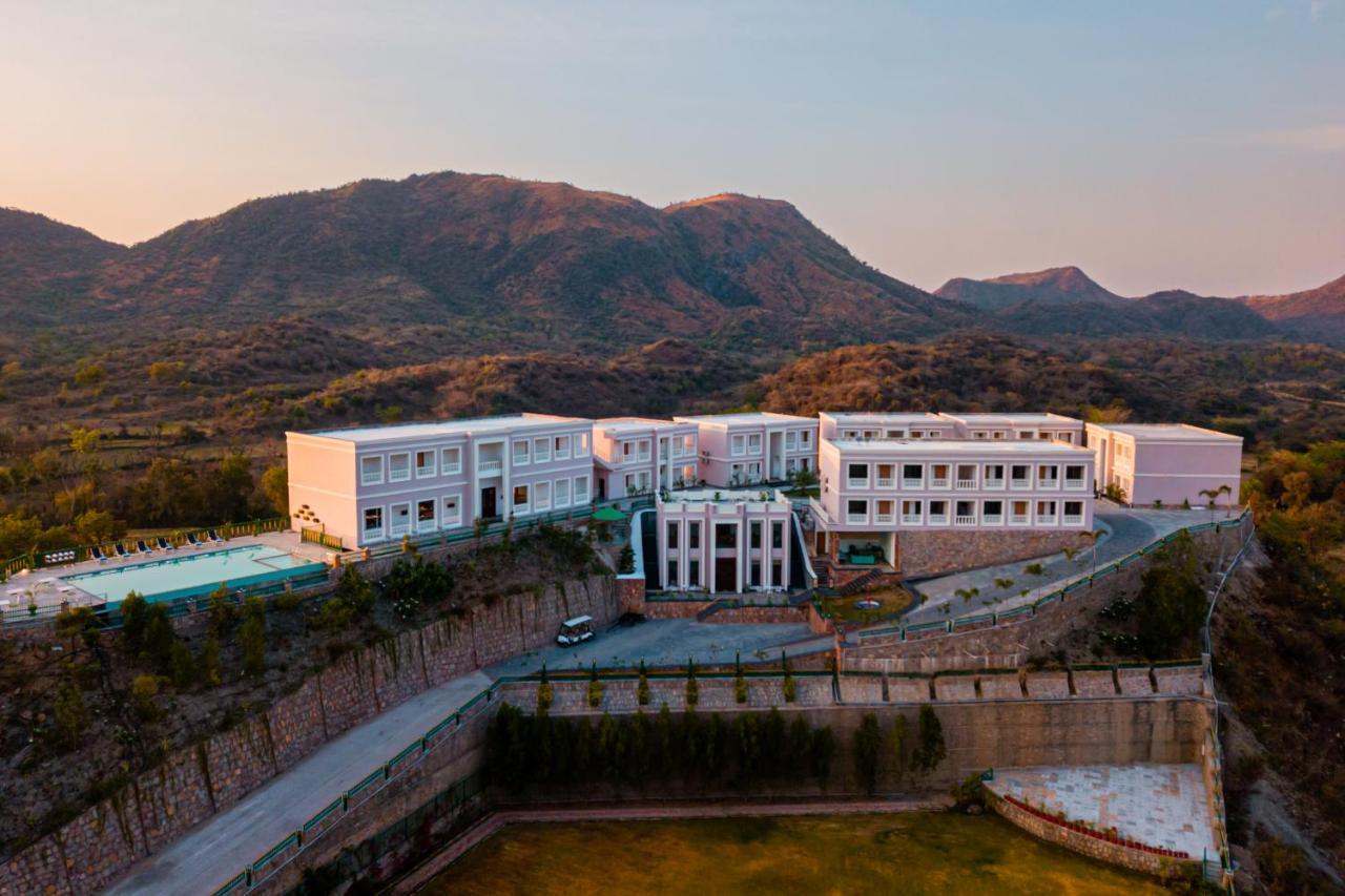 Resort Tree Of Life Vantara & Udaipur