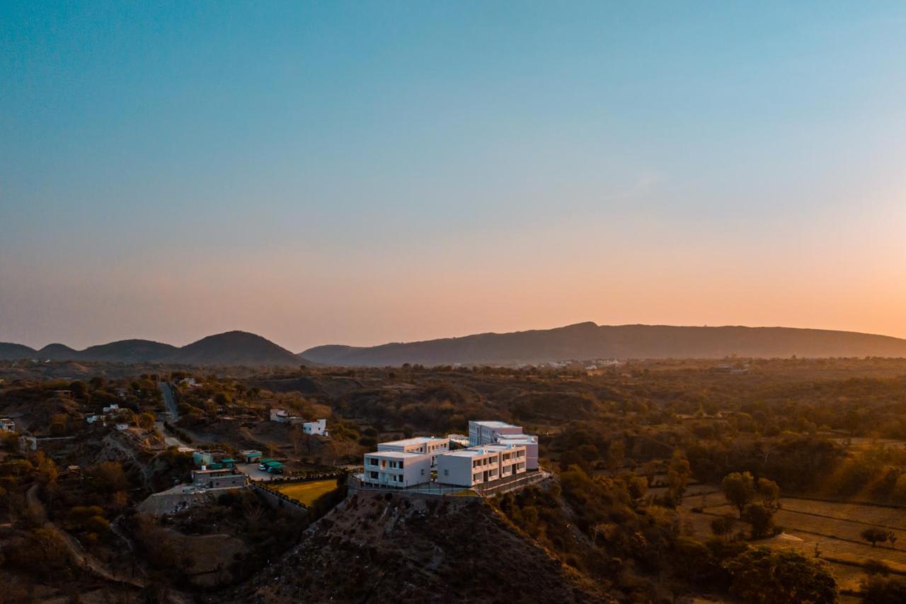 Tree Of Life Vantara & 5* Udaipur