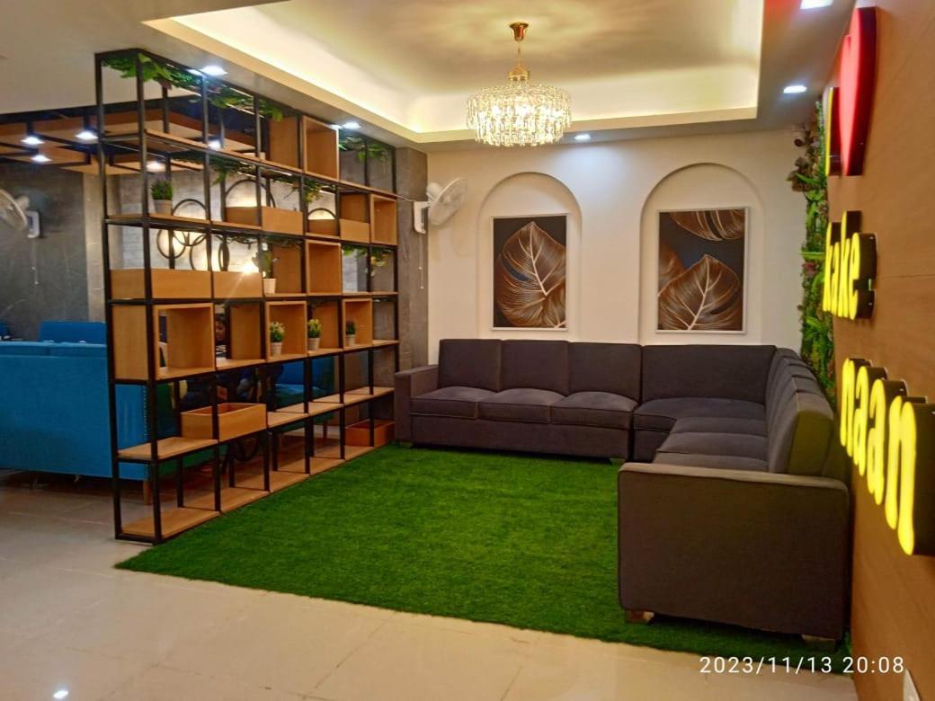 Hotel Raas Inn, New