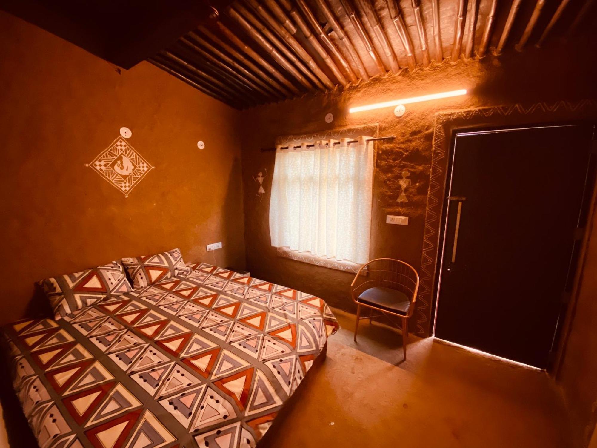 The Mudcasa *