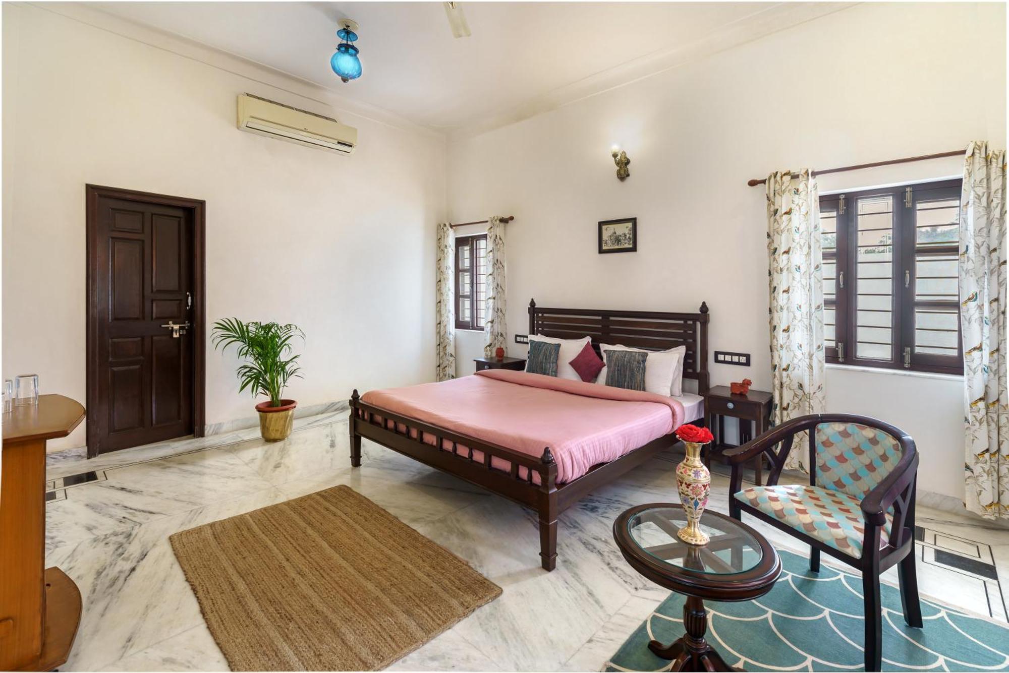 Yellow Bells Villa