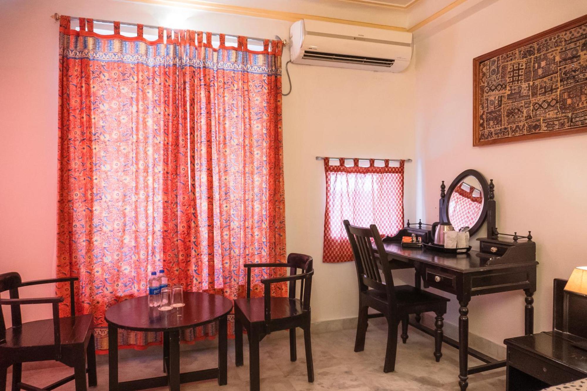 Pratap Bhawan 3*