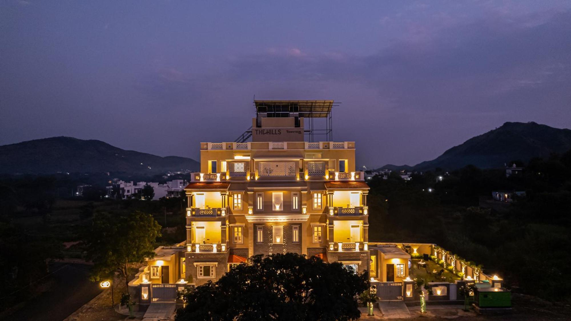 The Hills Collective By Downtown- A Luxury Private Pool Hotel