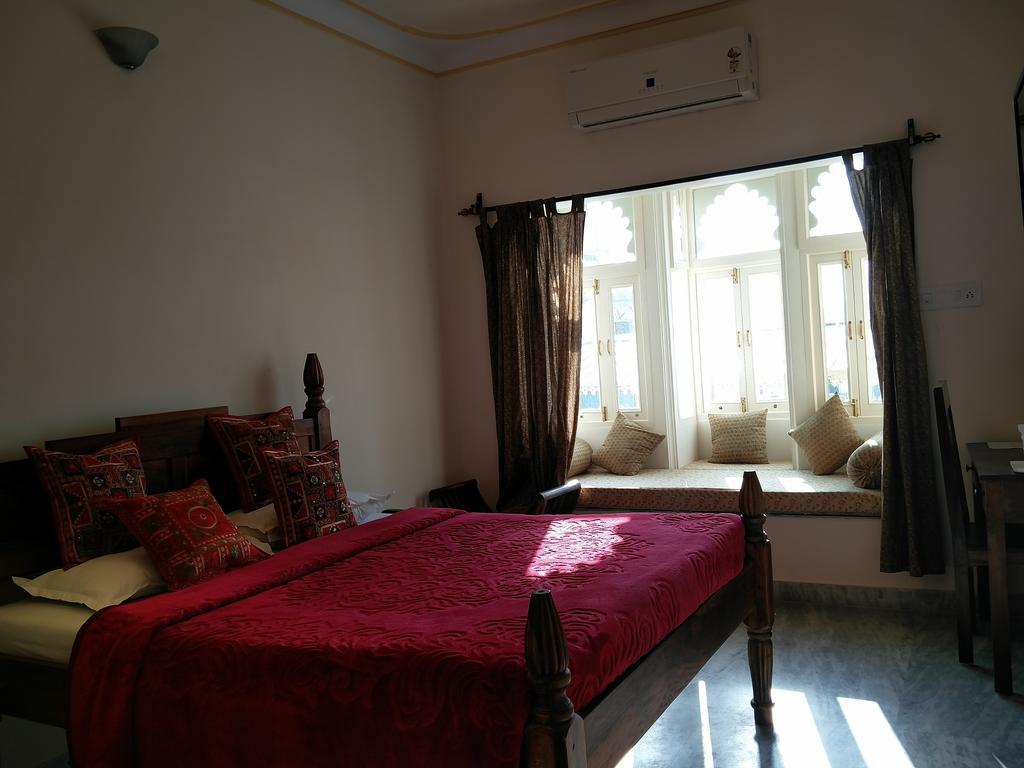Pratap Bhawan Hotel