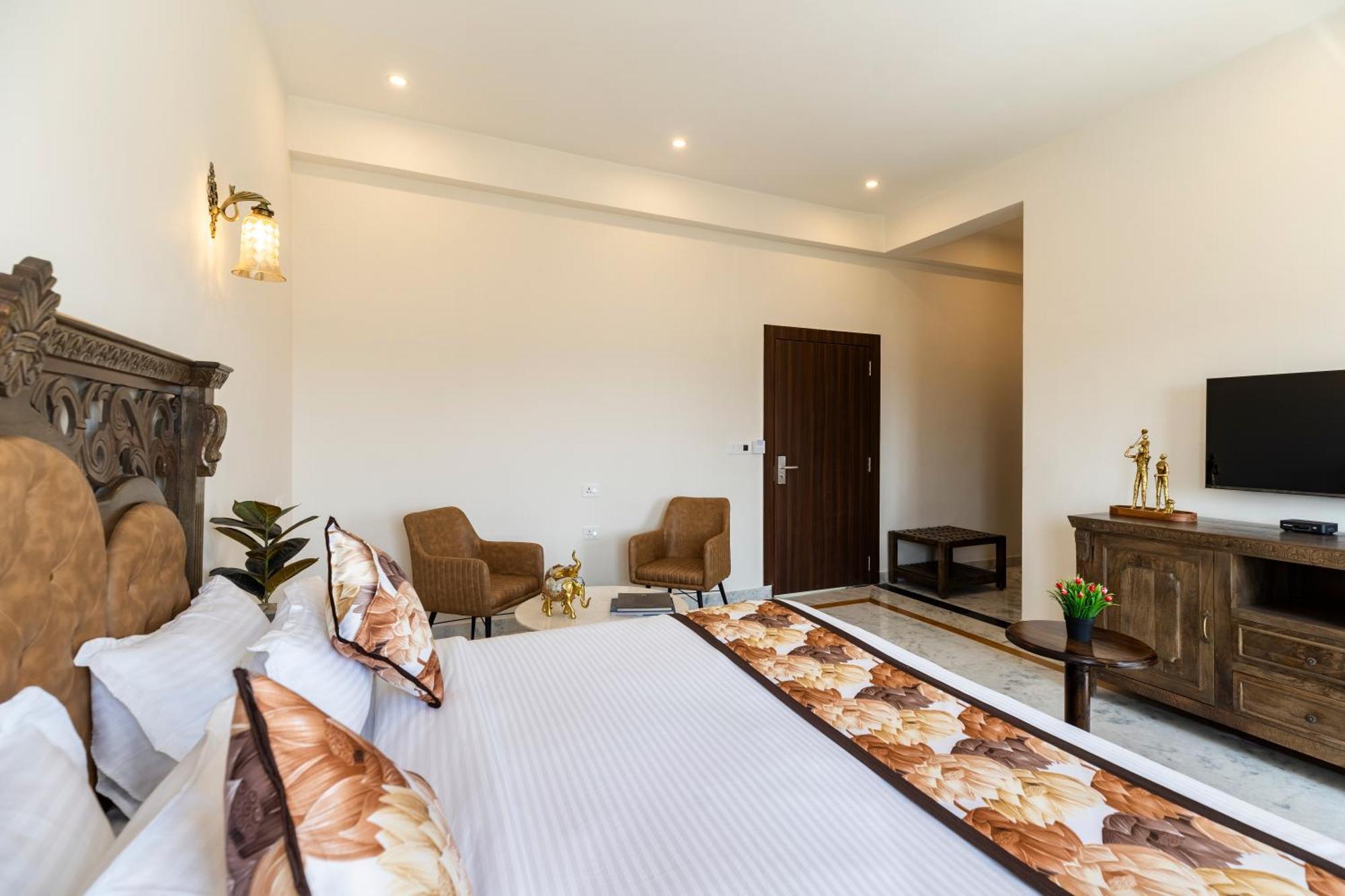 The Royal Courtyard 3* Udaipur