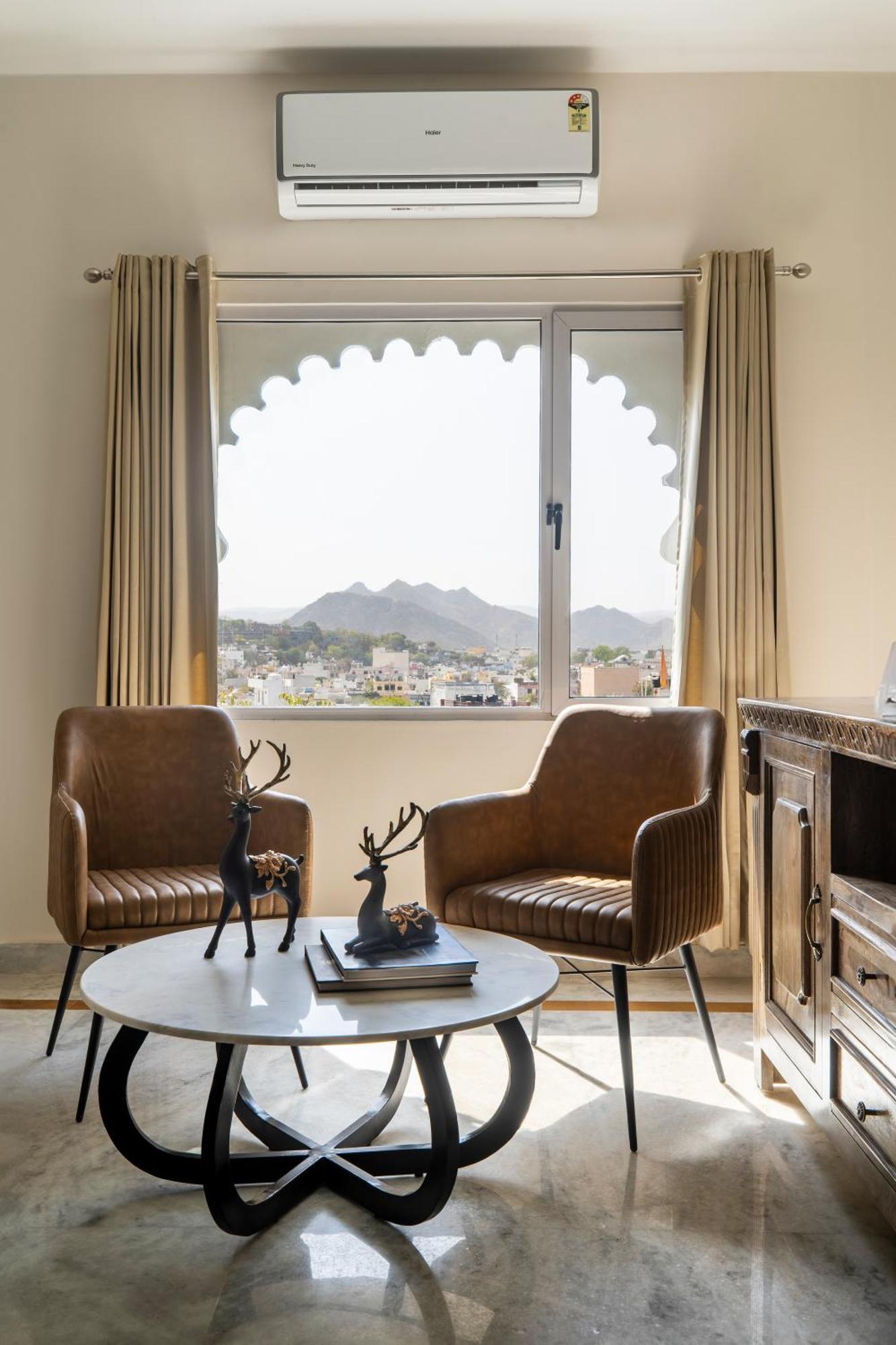 The Royal Courtyard Hotel