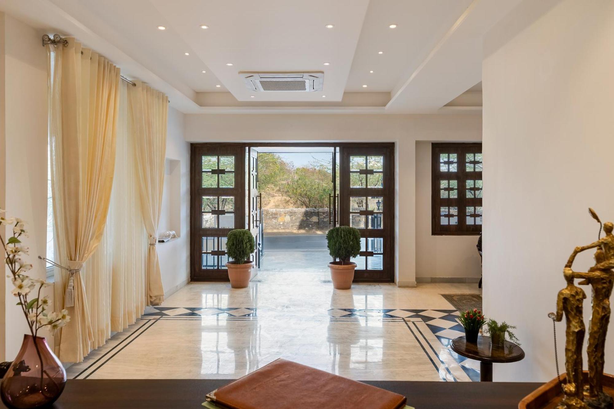 The Royal Courtyard 3* Udaipur