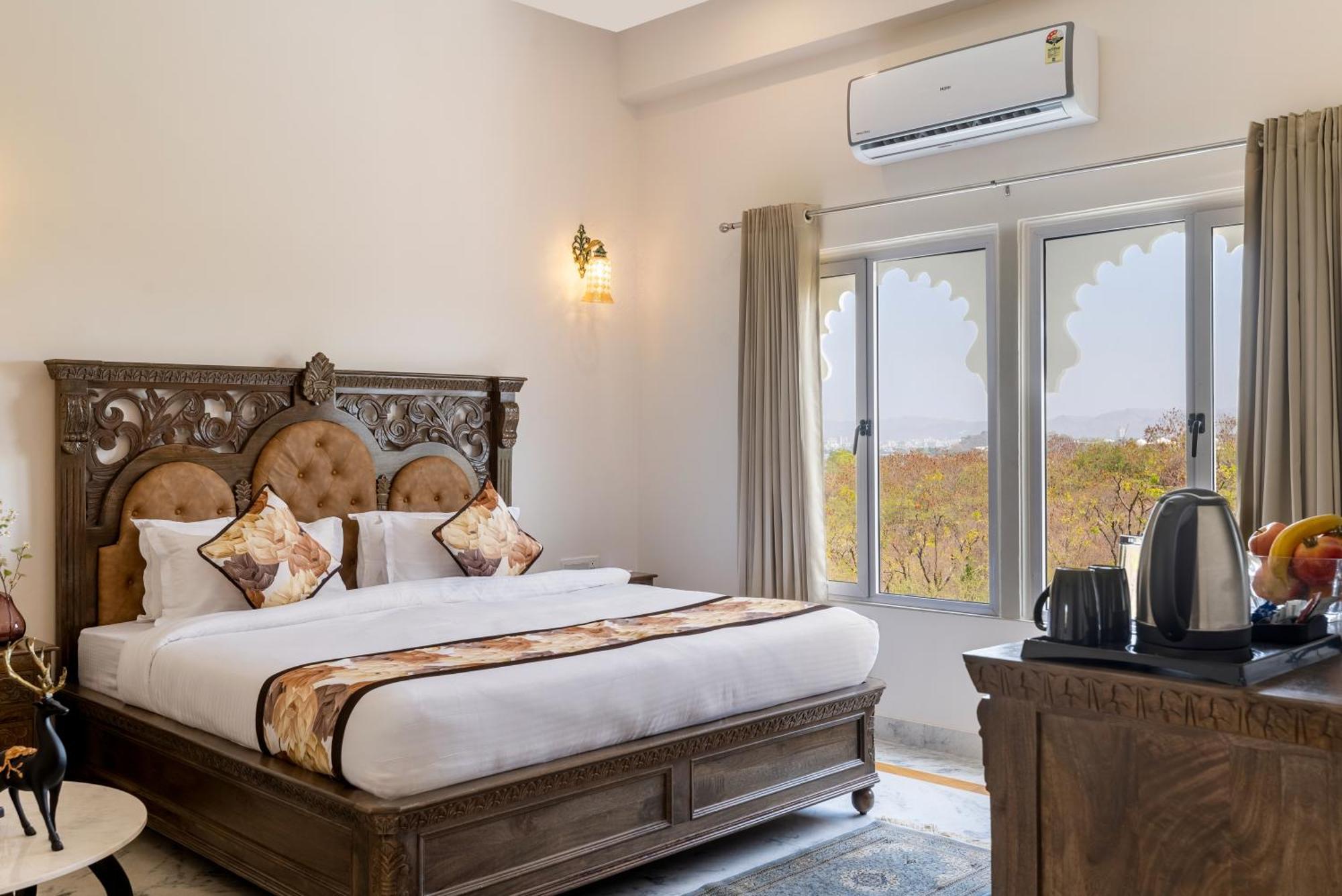 The Royal Courtyard 3* Udaipur