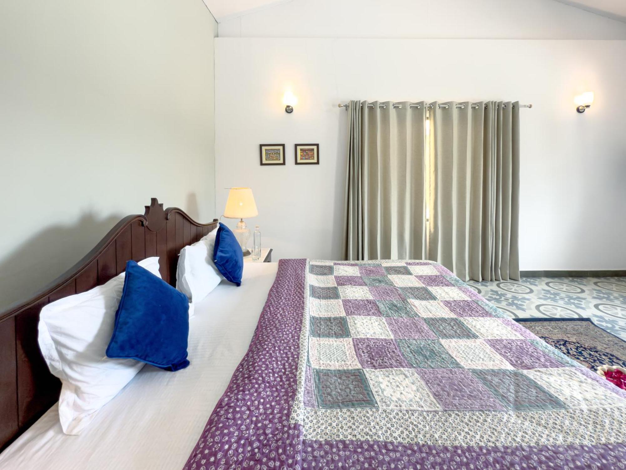 Resort The Vaag - A Luxury Pool In Udaipur
