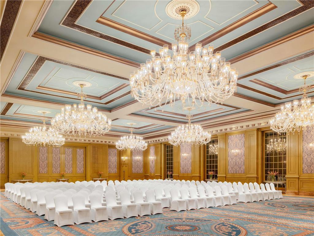 Raffles Resort
