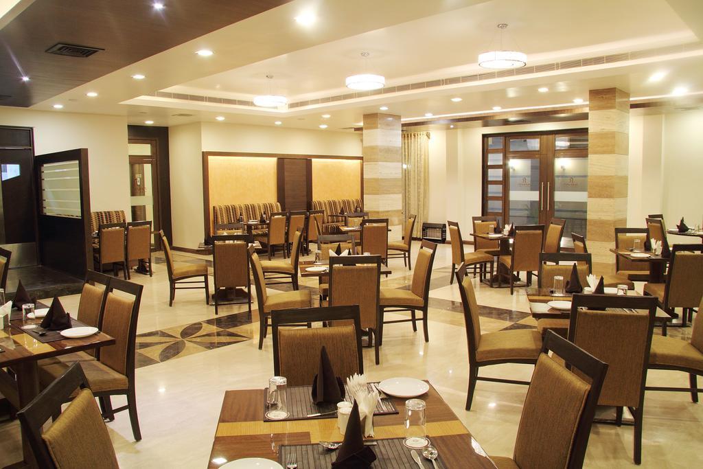 Hotel Amantra Comfort 3*