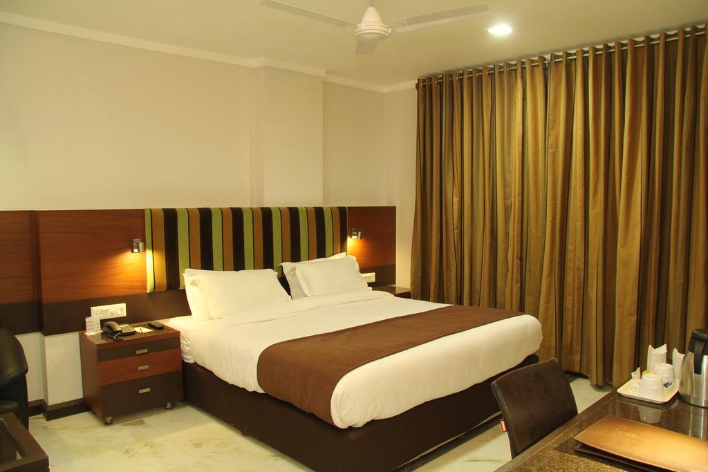 Hotel Amantra Comfort Udaipur