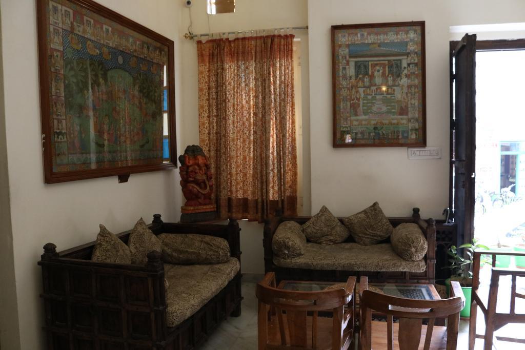 Hotel Pratap Bhawan