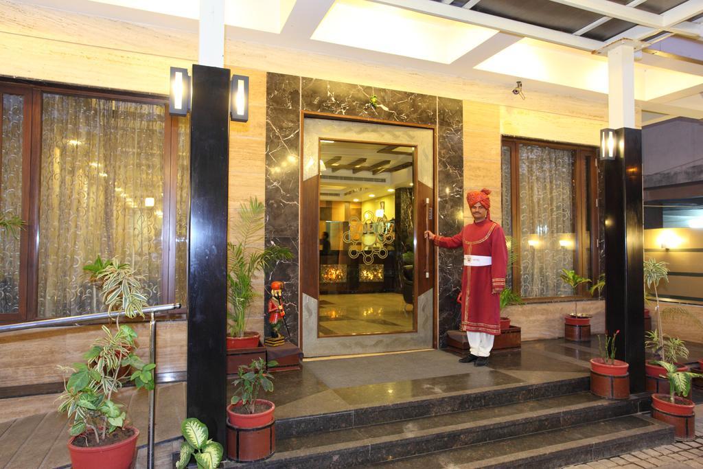 Amantra Comfort Hotel 3*