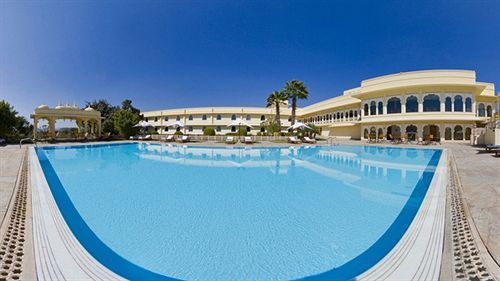 Hotel Trident 5*
