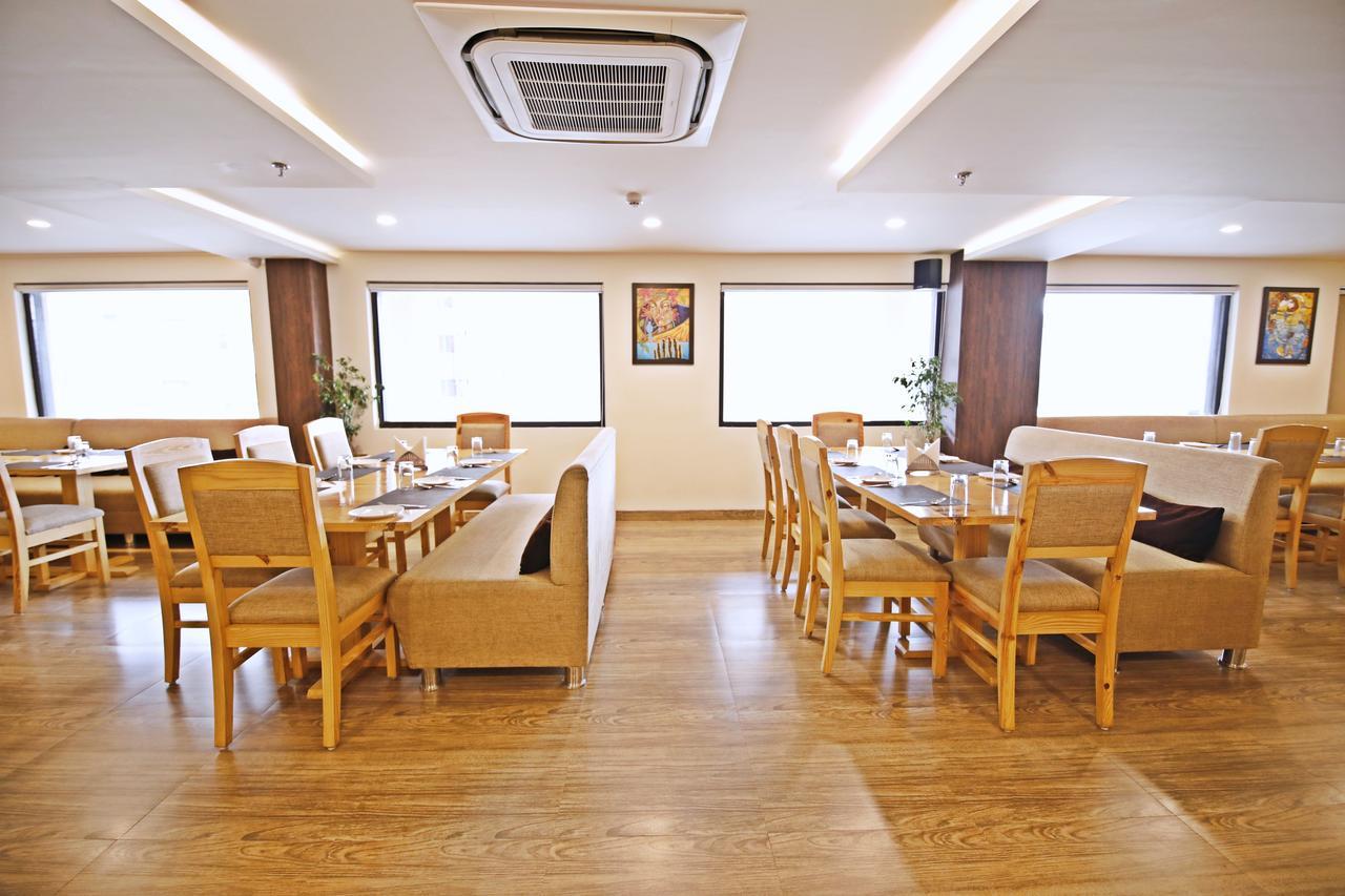 Spectrum & 4* Udaipur