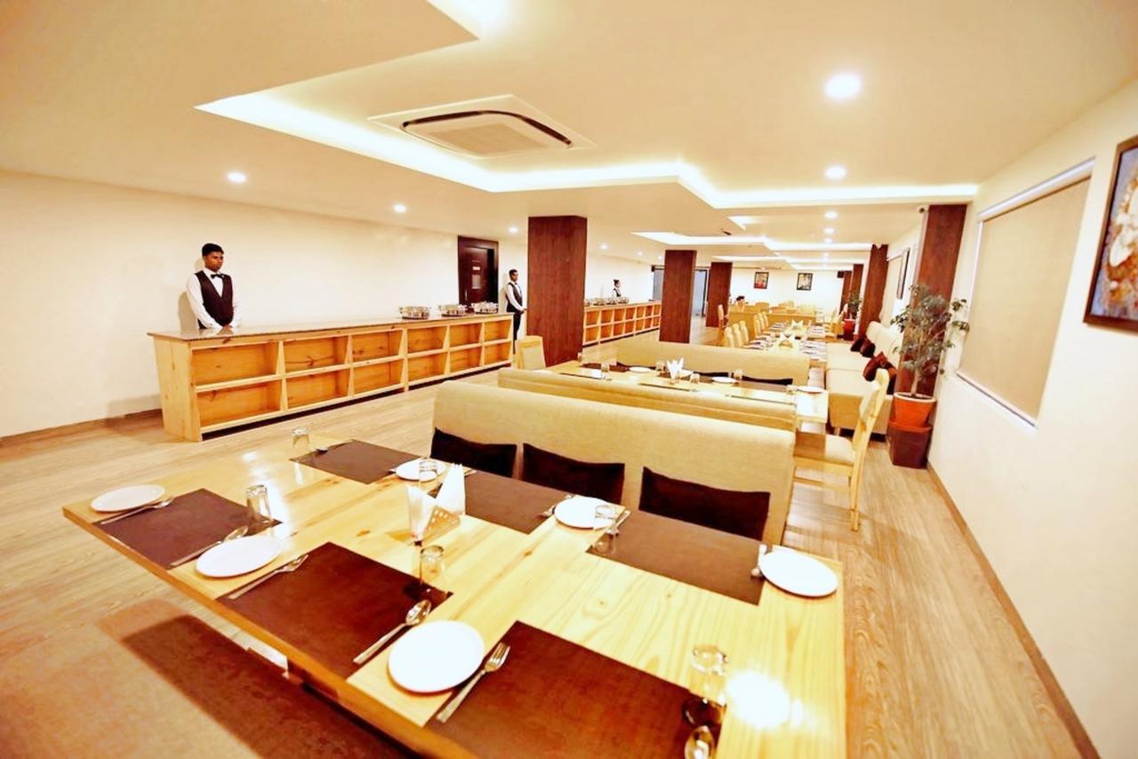 Spectrum & 4* Udaipur