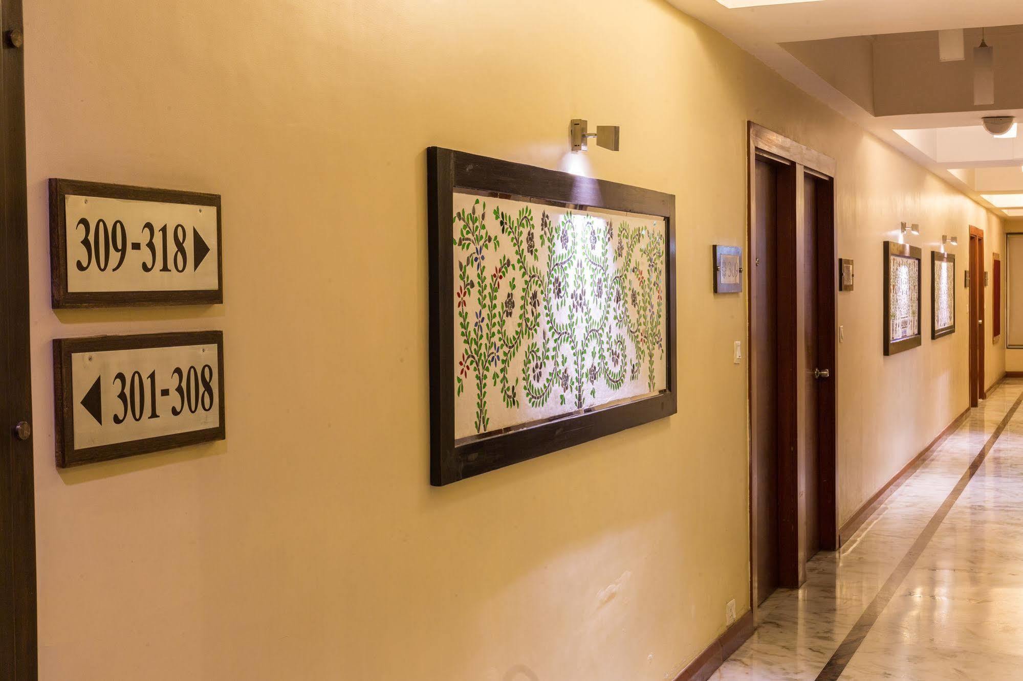 Hotel Amantra Comfort 3*