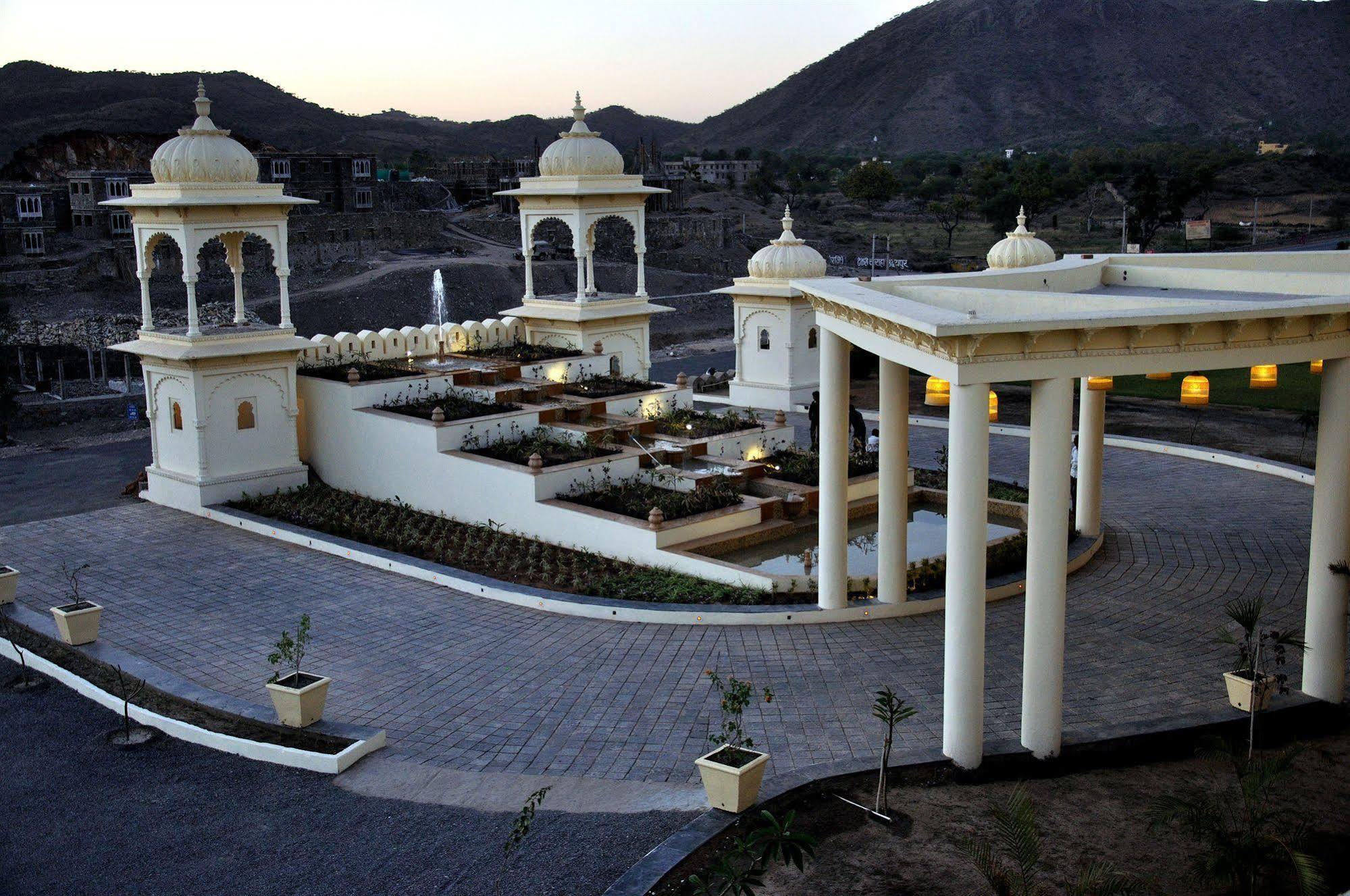 Resort Club Mahindra Udaipur
