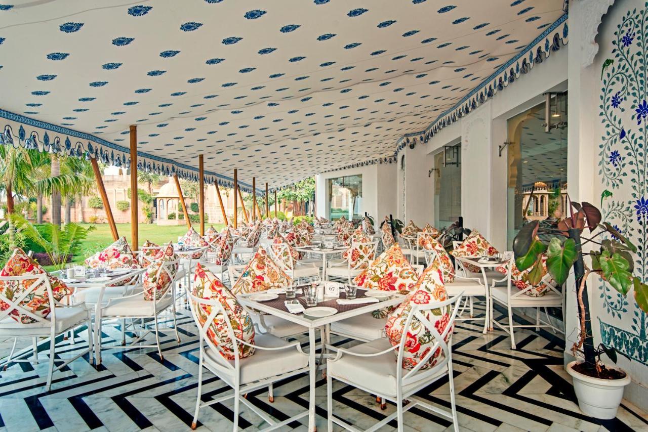 Radisson Blu Palace & 5* Udaipur