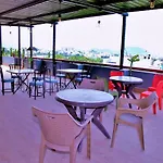 Lake View Hotel