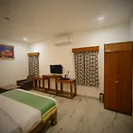 Hotel Rajshree Niwas