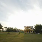 Bharat Lake View Resort- Pure Veg Restaurant