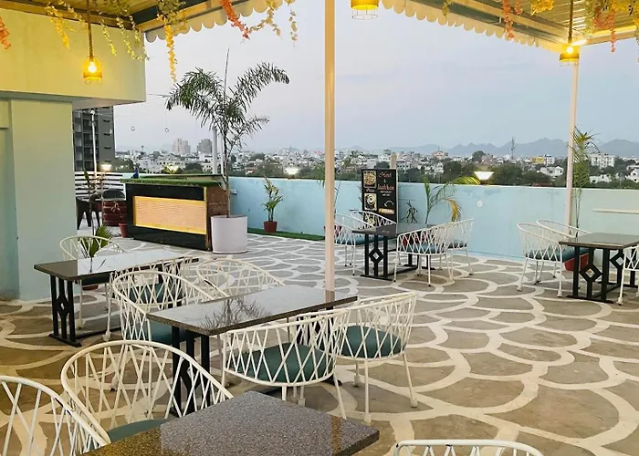 Hotel Laakhan By Ghumo Udaipur