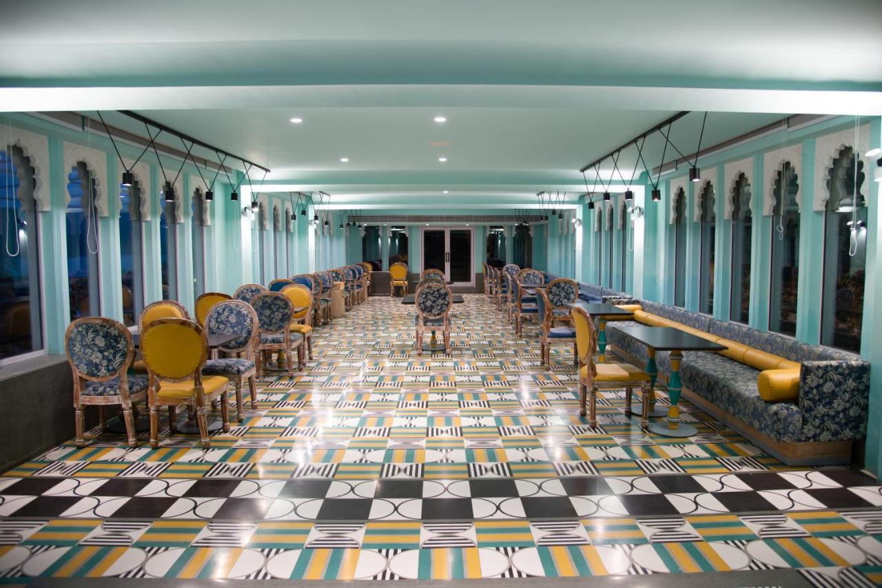 Resort Jaisamand Island