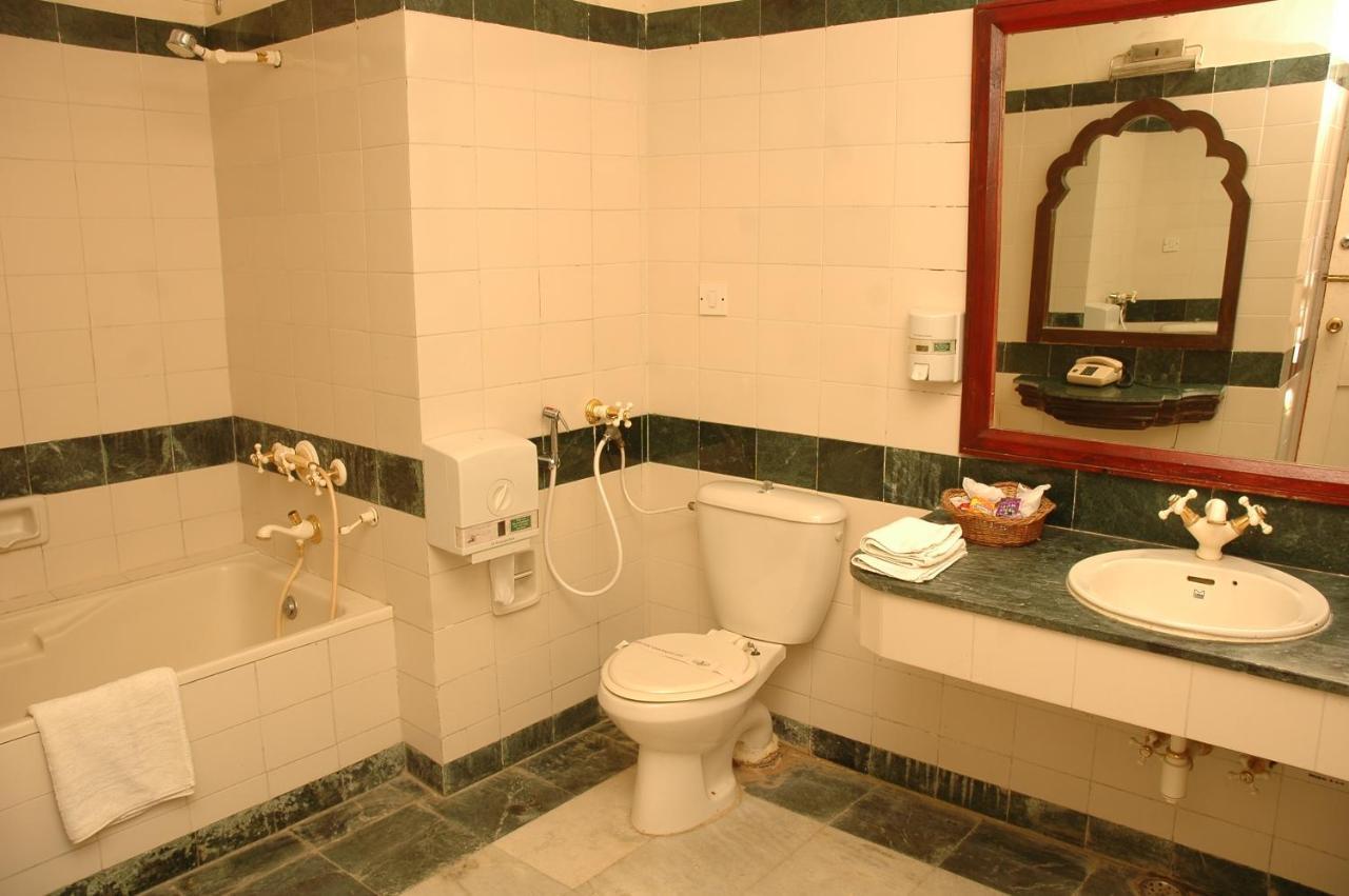 Jaisamand Island Resort 4*