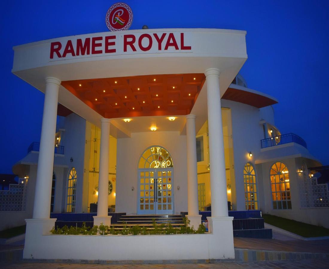 Resort Ramee Royal & - Udaipur