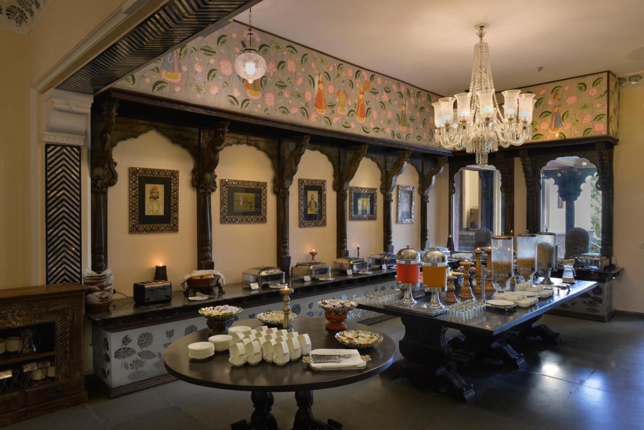 Resort The Royal Retreat & 4*