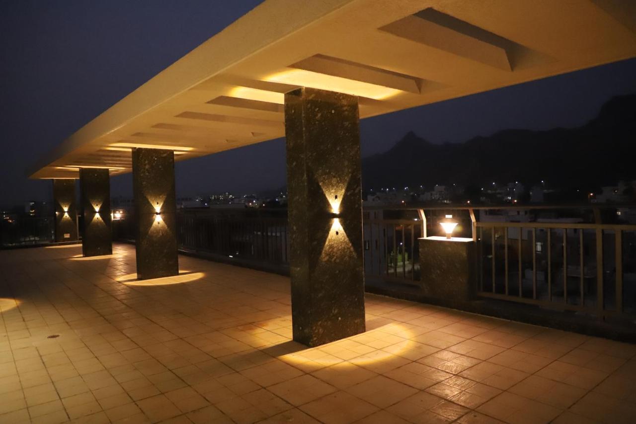 Clover Hotel Udaipur