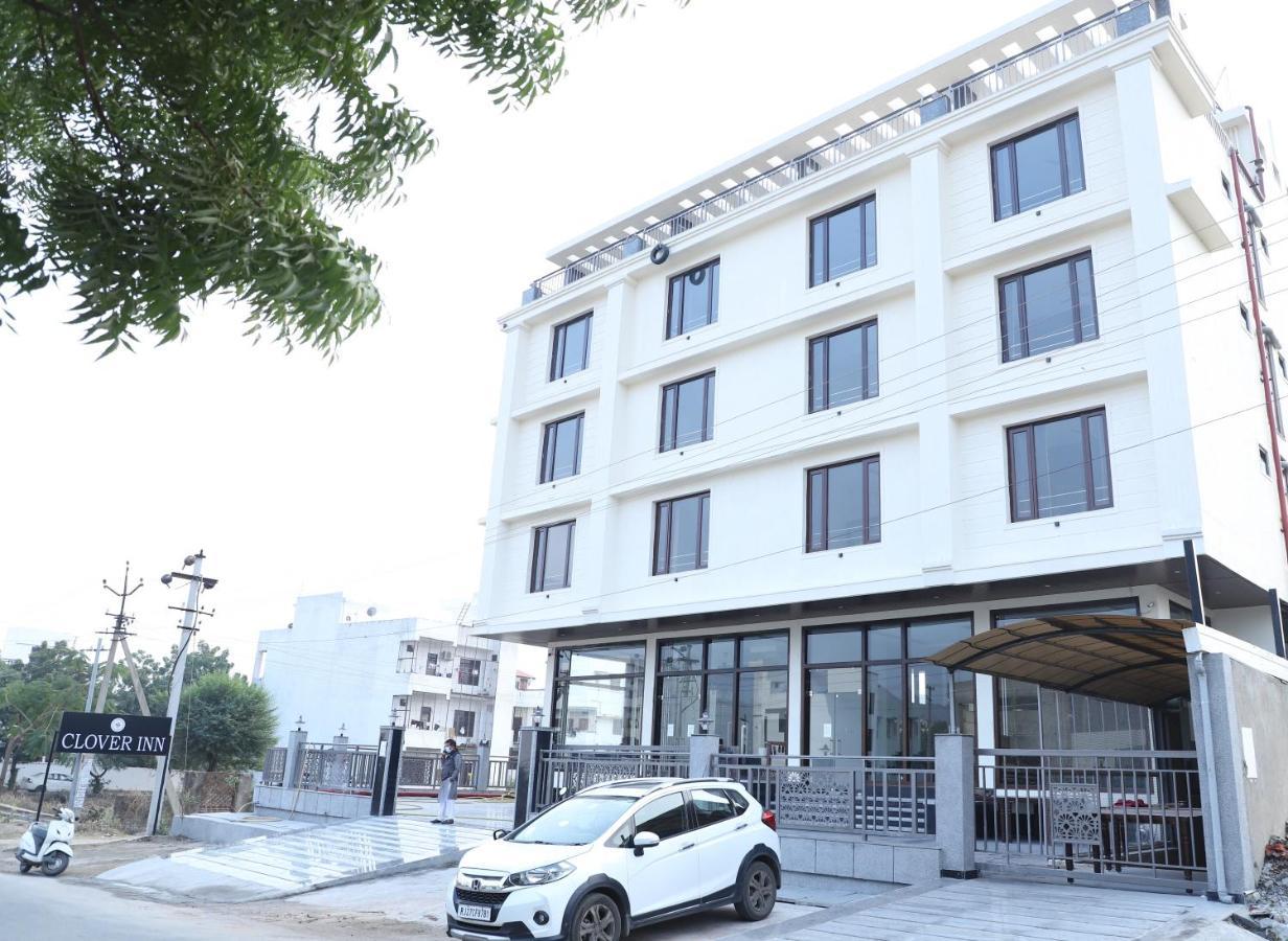 Clover Hotel Udaipur