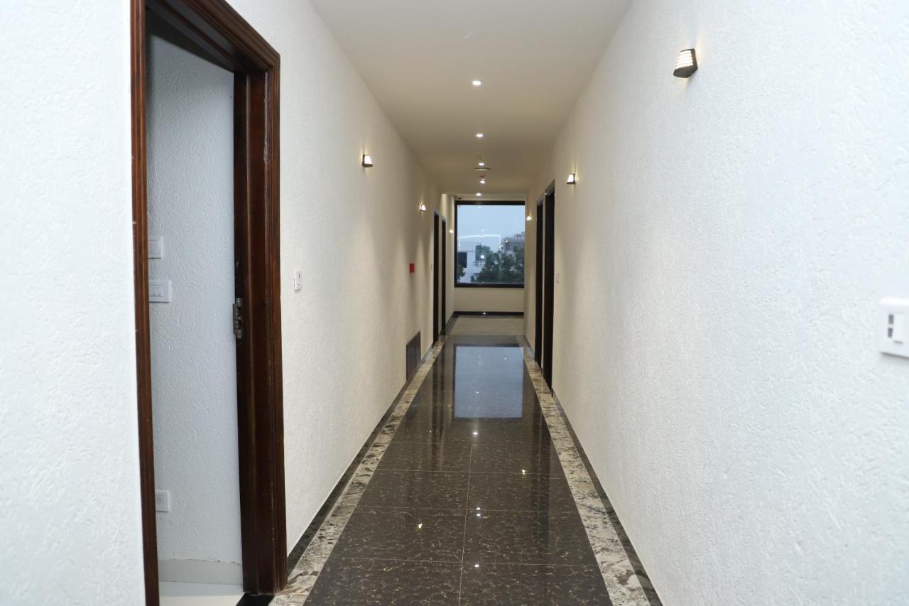 Hotel Clover Udaipur