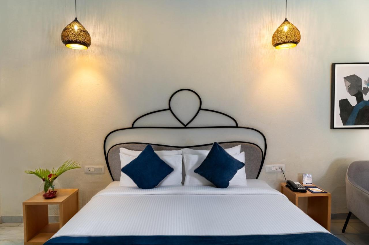 Ramee Royal & - Resort 5*